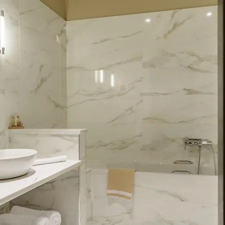 Levidi Suites