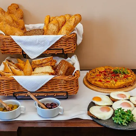 Levidi Suites ホテル Levídhion