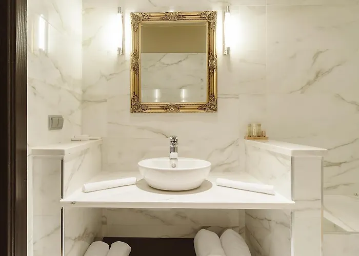 Отель Levidi Suites 4*
