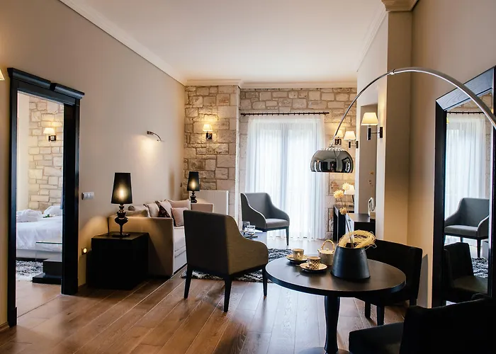 Levidi Suites Отель 4*