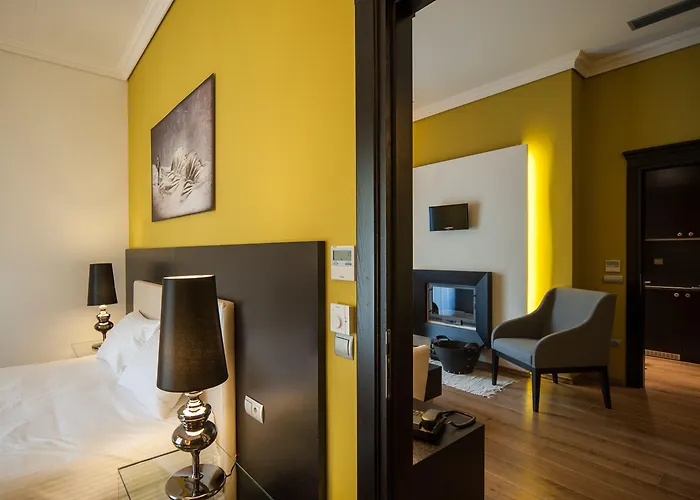 Отель Levidi Suites