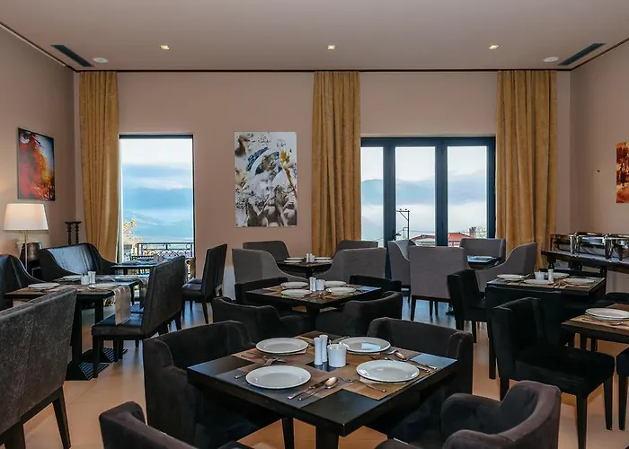 Levidi Suites Отель Левидхион